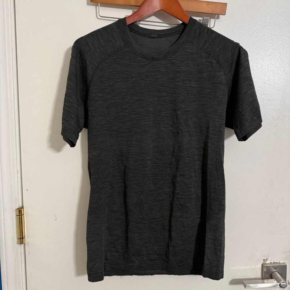 Lululemon Mens Metal Vent Tech S/S Shirt Heather Dark Green/Black - S